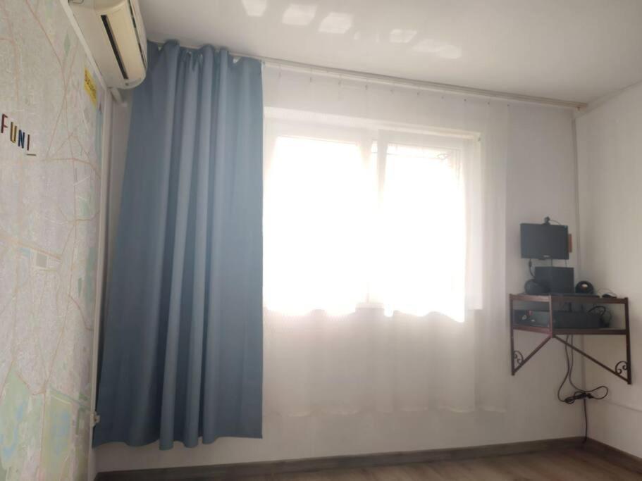 Mic Dormitor Informativ Turistic Lägenhet Bukarest Exteriör bild